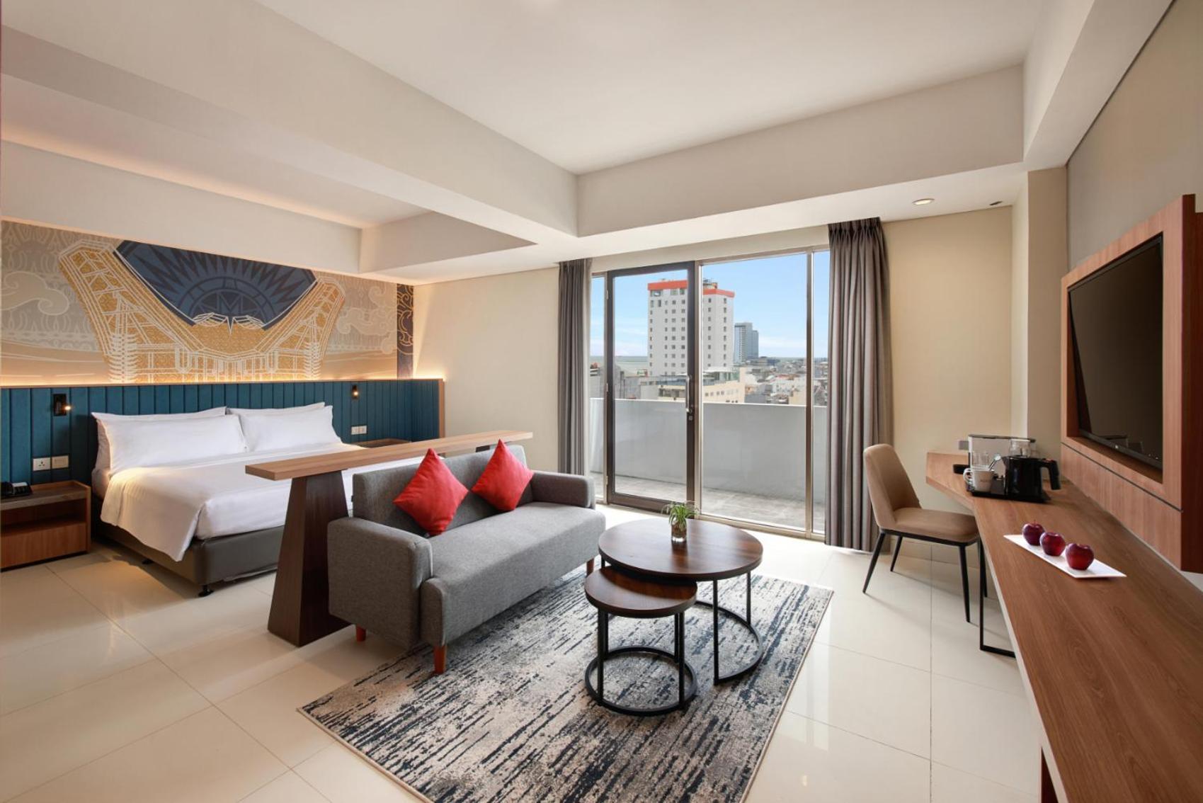 Aston Pantai Losari 3*