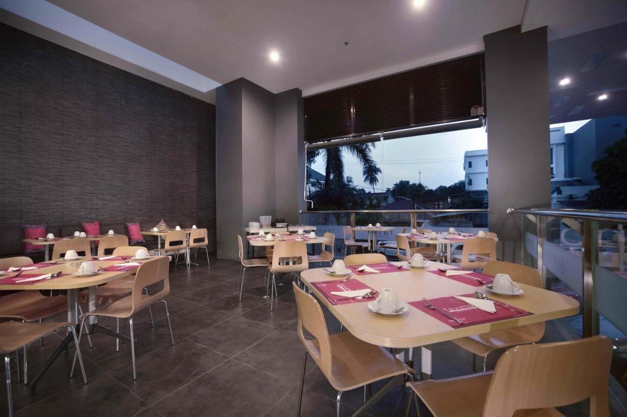Aston Pantai Losari Hotel 3*