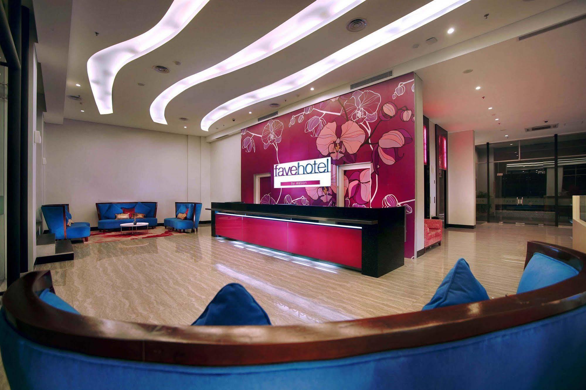 Aston Pantai Losari 3* Makassar